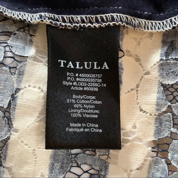 Aritzia Talula Striped Cropped Top - Picture 5 of 5